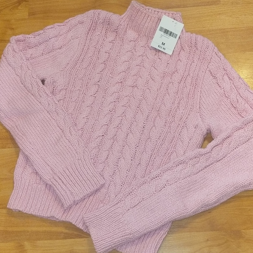 Crop cable knit pink sweater